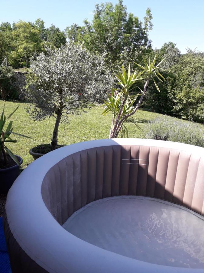Apartmán Chez Isa Massilly Exteriér fotografie